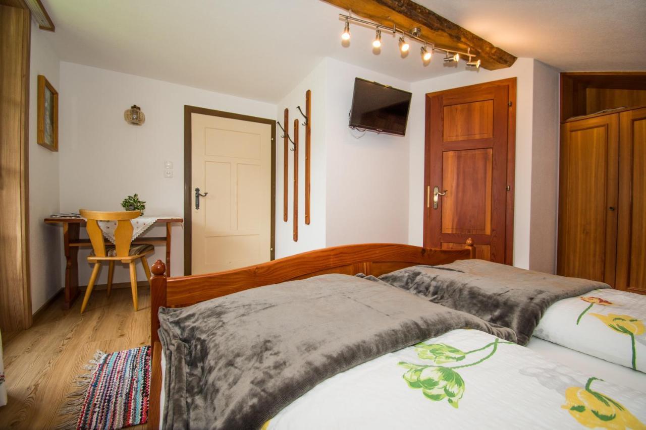 Bio-Bergbauernhof Ederhias Villa Liesing Bagian luar foto