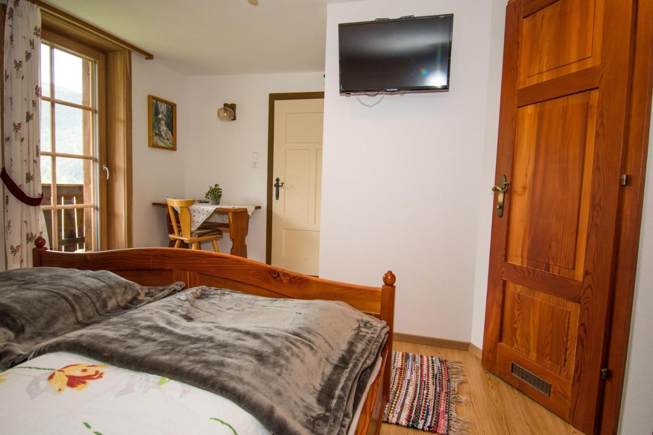 Bio-Bergbauernhof Ederhias Villa Liesing Bagian luar foto