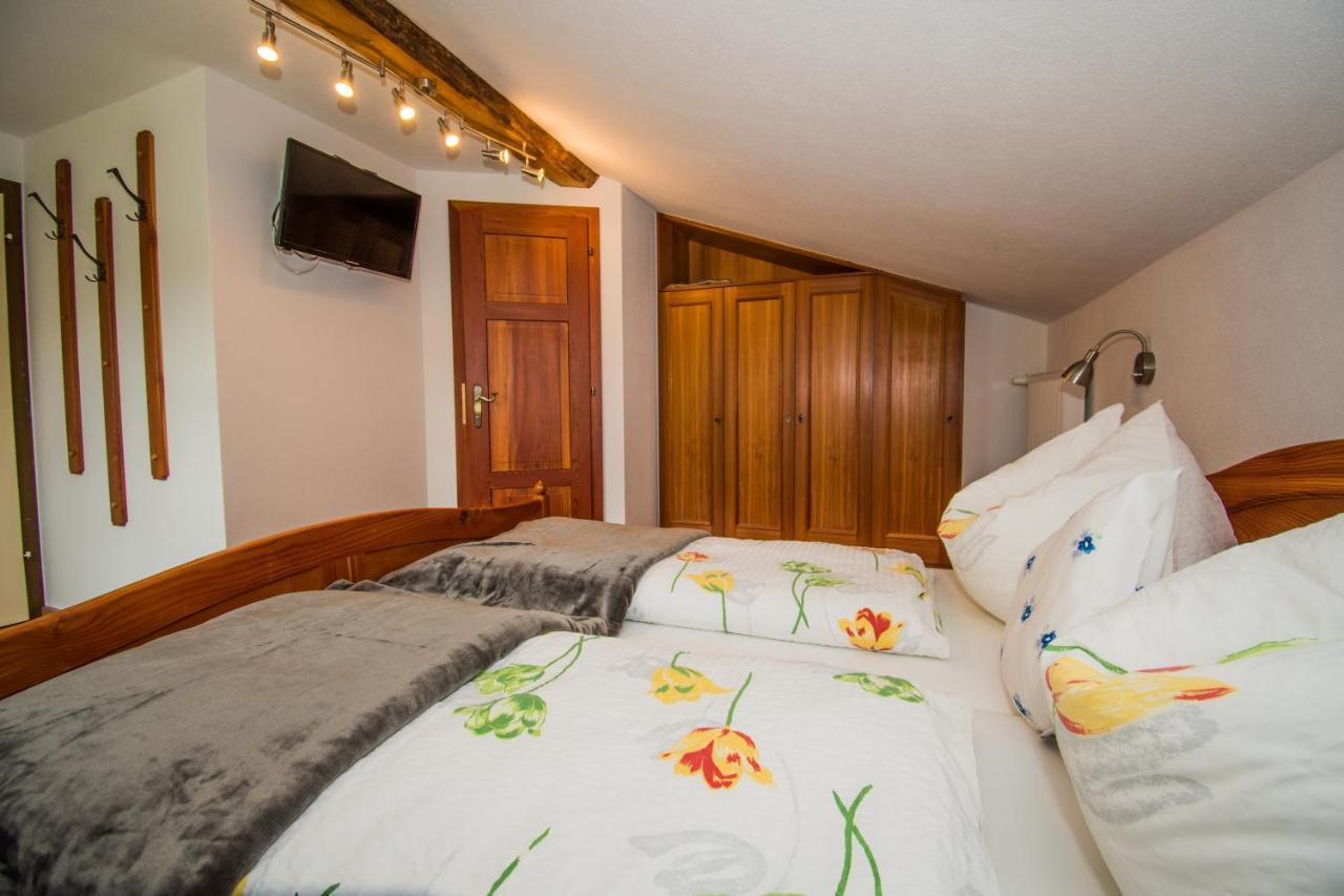 Bio-Bergbauernhof Ederhias Villa Liesing Bagian luar foto